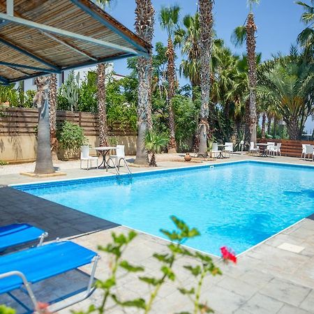 Periyiali Apartments Polis Екстер'єр фото