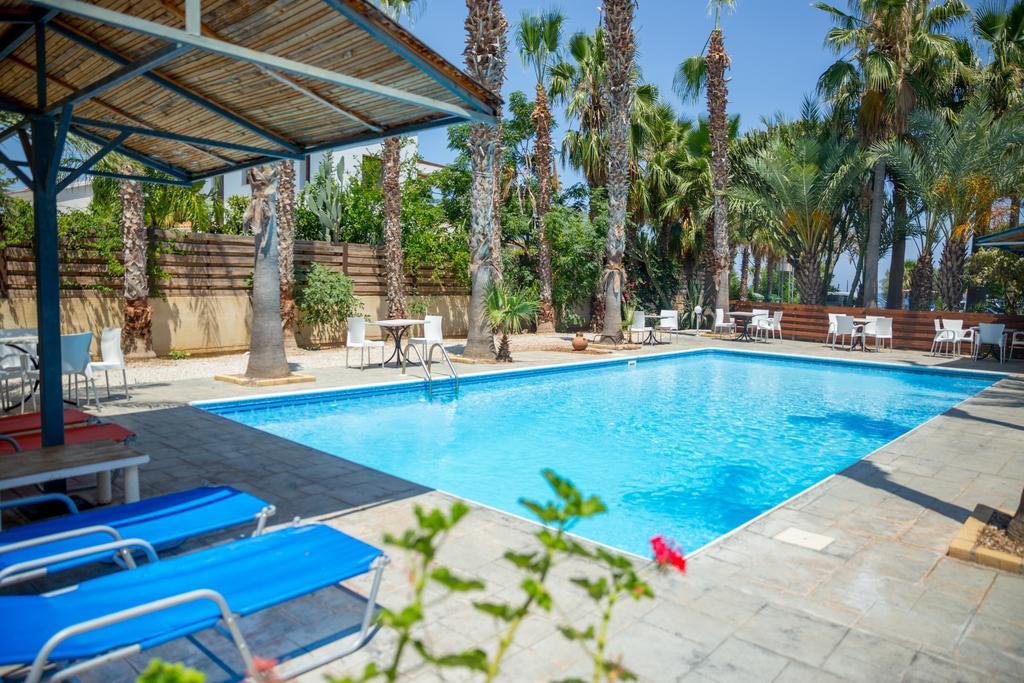 Periyiali Apartments Polis Екстер'єр фото