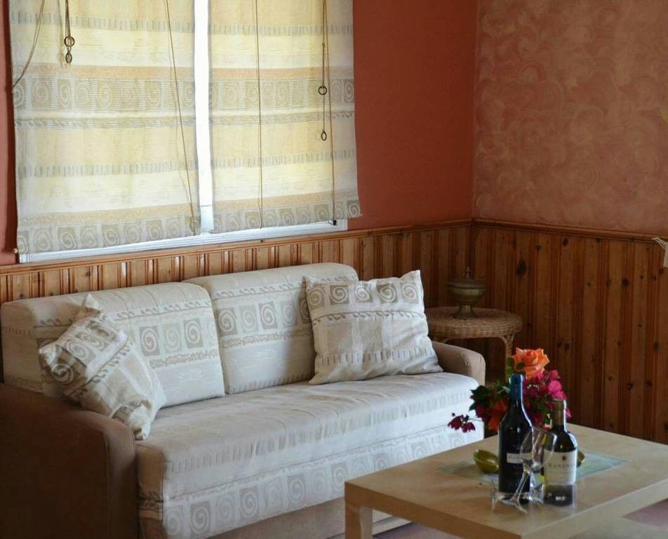 Periyiali Apartments Polis Екстер'єр фото